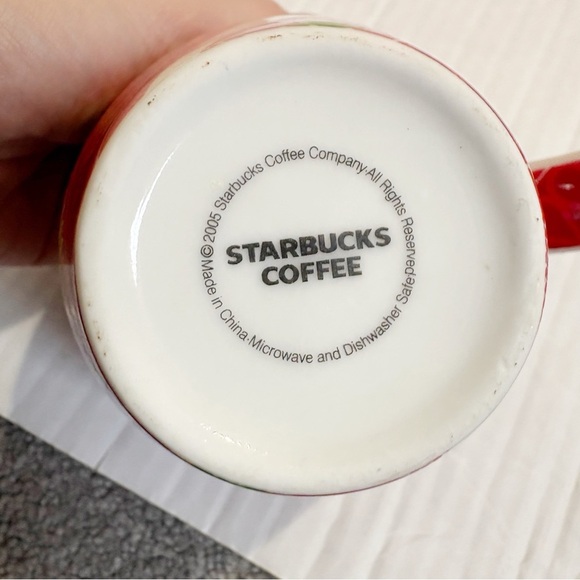 Vintage Starbucks Starbucks Christmas Mugs 4 Collectible Holiday 2005 and 2007 - Picture 10 of 16